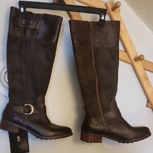 Elegant Brown Leather Boots